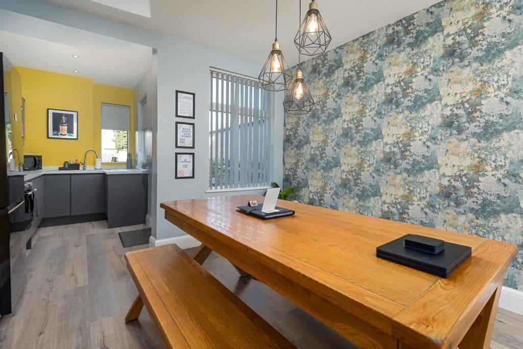 Modern Comfort-Family-Friendly-Near City & Peaks เชฟฟิลด์ ภายนอก รูปภาพ
